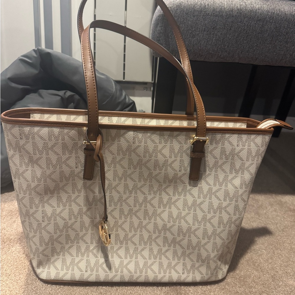 Michael Kors Tan and Cream Signature Tote
